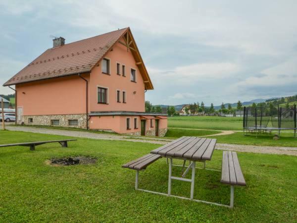 Dom Wypoczynkowy Marta Kacwin Luaran gambar